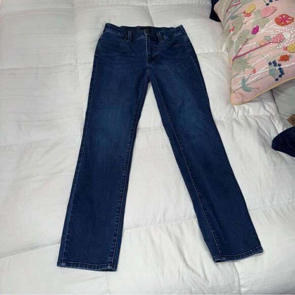 Talbots Sculpt Straight Leg jeans - excellent condition! size 2P - Picture 1 of 9